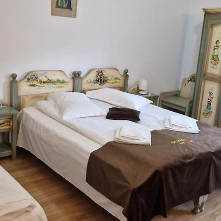 Prolex Turism Srl Hotel Bran  Buitenkant foto
